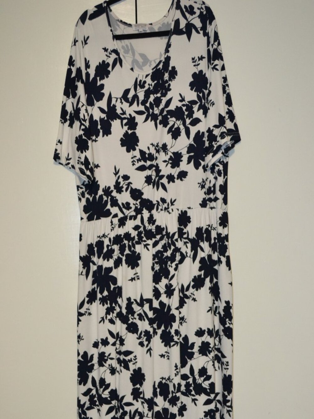 Sweet Salt Black & White Floral Midi Dress XXL Short Sleeve Casual Dress